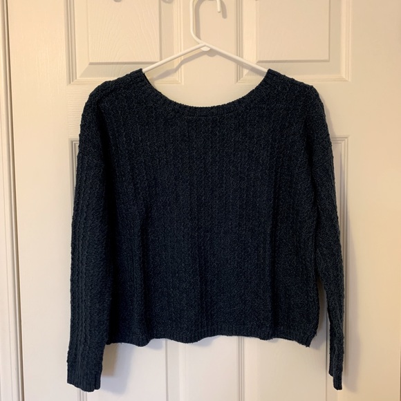 Selling winter/spring essentials! All barely worn or brand new! - Picture 10 of 15